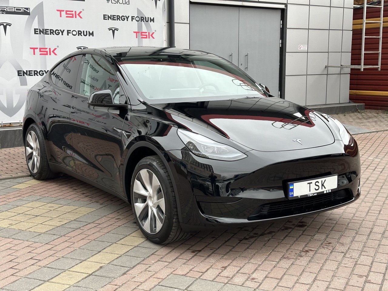 Купити⚡️Тесла Model S 3 X Y Plaid Cybertruck Tesla Model Y ціна