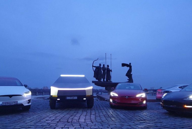 Kiev got its Tesla Cybertruck