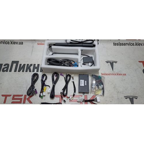 Комплект електро-амортизаторов в заднюю крышку багажника Tesla Model 3